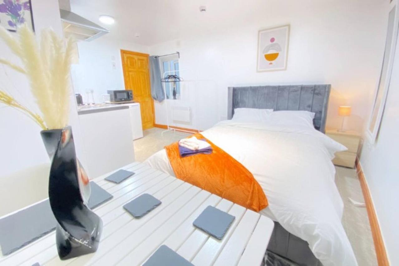 Horizon Haven Studio Apartment Manchester Exterior photo